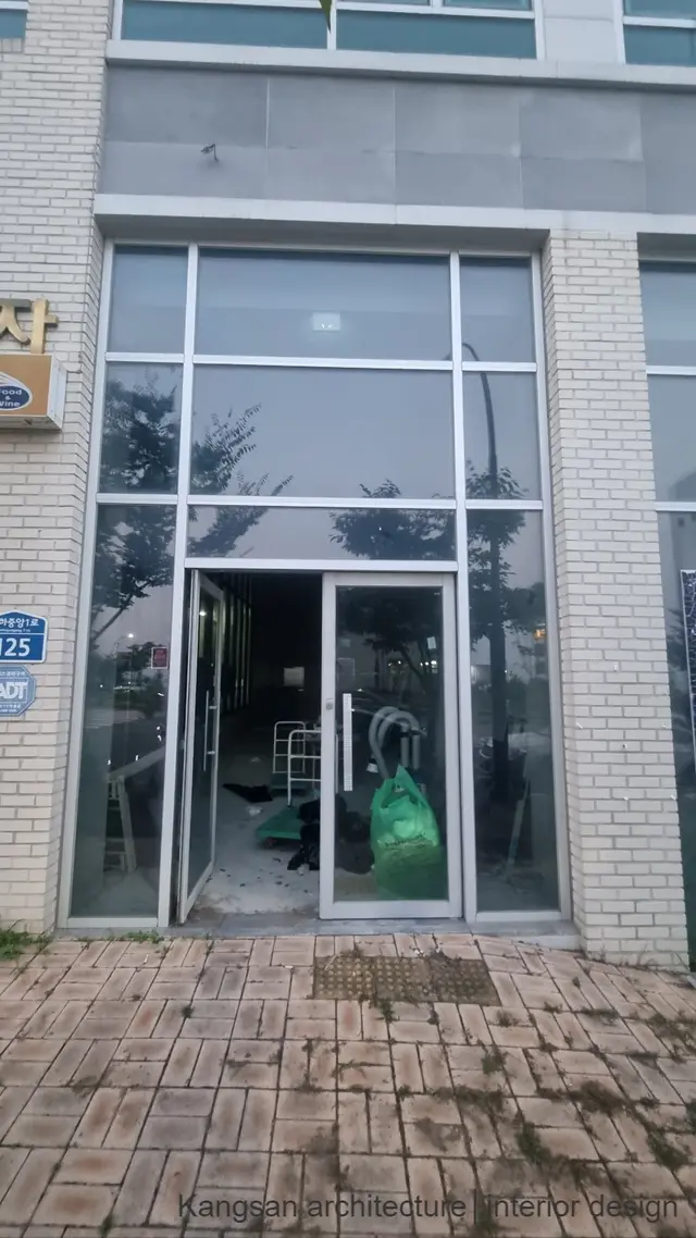 강동 화이트톤 주류 판매점 인테리어 공사 이야기 강동 인테리어 시공 현장 사진 11