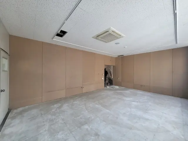 필름시공으로 화사해진 제빵실 인테리어 성안동 인테리어 시공 현장 사진 19