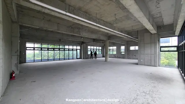 심플한 인테리어 70평대 사무실의 새로운 풍경 울산 인테리어 시공 현장 사진 5