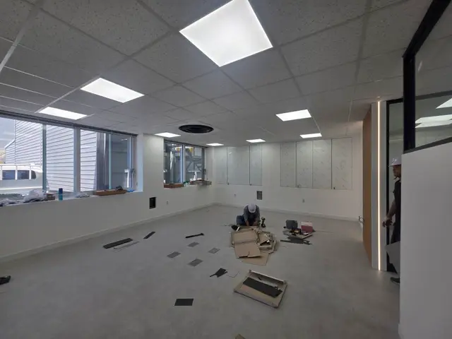 울산 사무실 인테리어 30평형 시공 사례 : 모던하고 세련된 화이트 오피스의 변신 울산 인테리어 시공 현장 사진 62